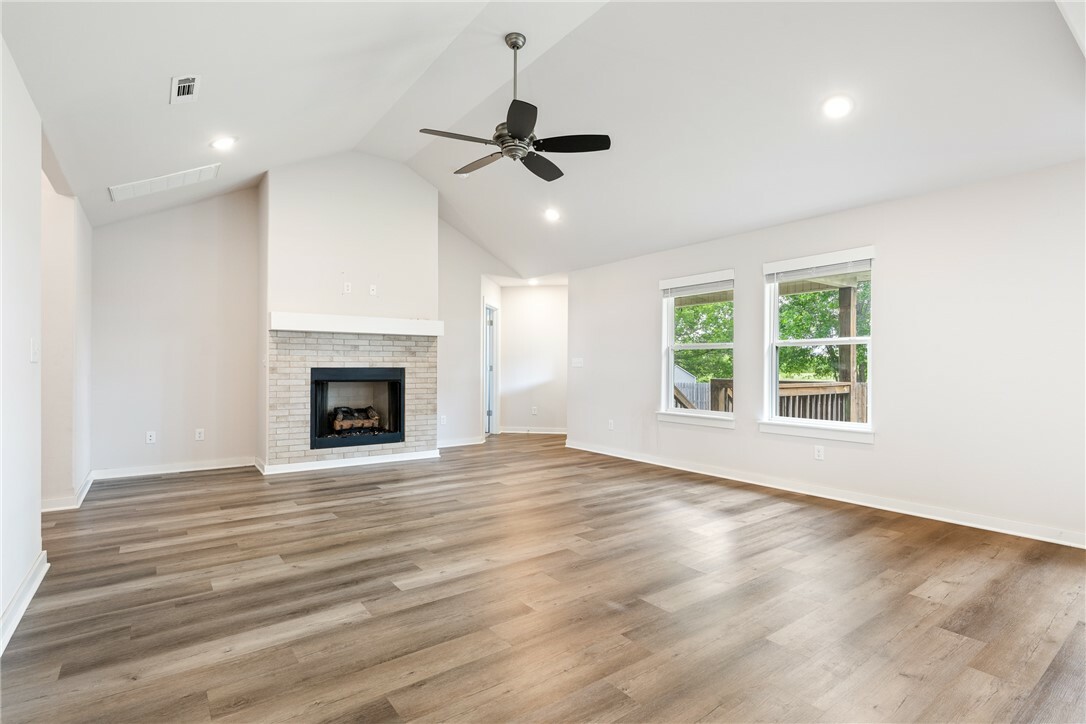 Property Photo: 106 N Lion Drive AR 72736