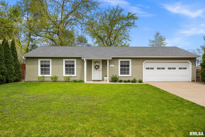 1870 Linsley Street  Washington IL 61571 photo