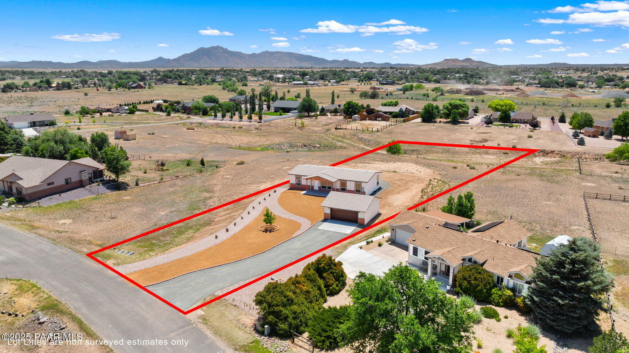 Property Photo: 586 Sycamore Lane AZ 86323