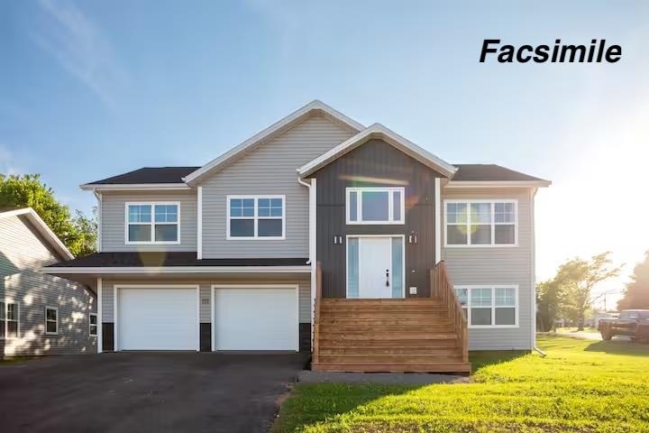 31 Hudson Avenue  Charlottetown PE C1E 3W1 photo