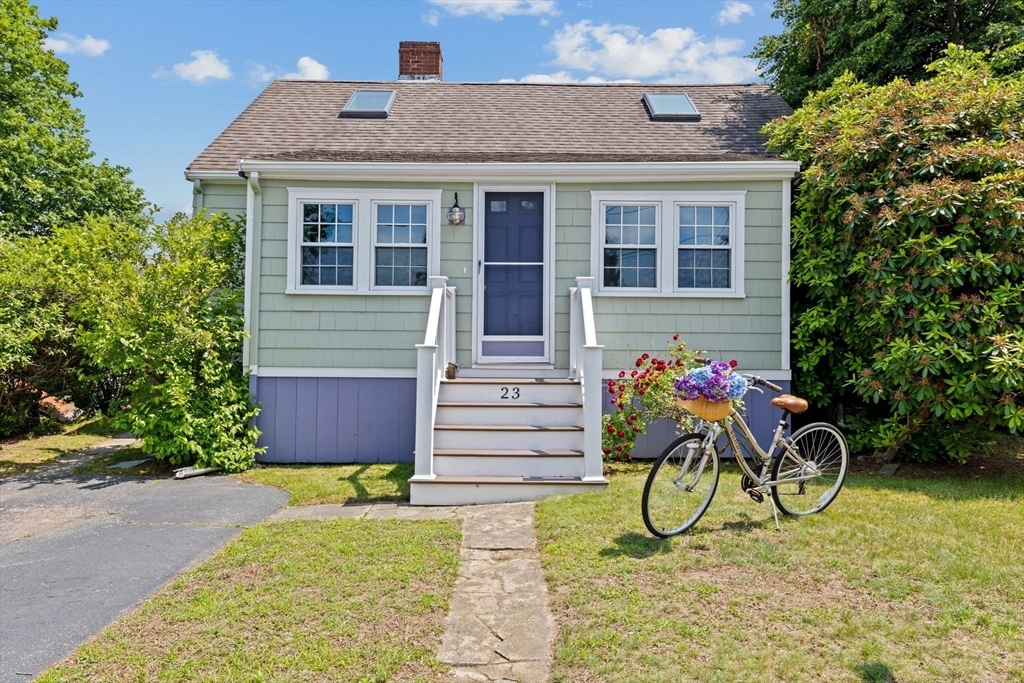 Property Photo: 23 Garden Rd MA 02066