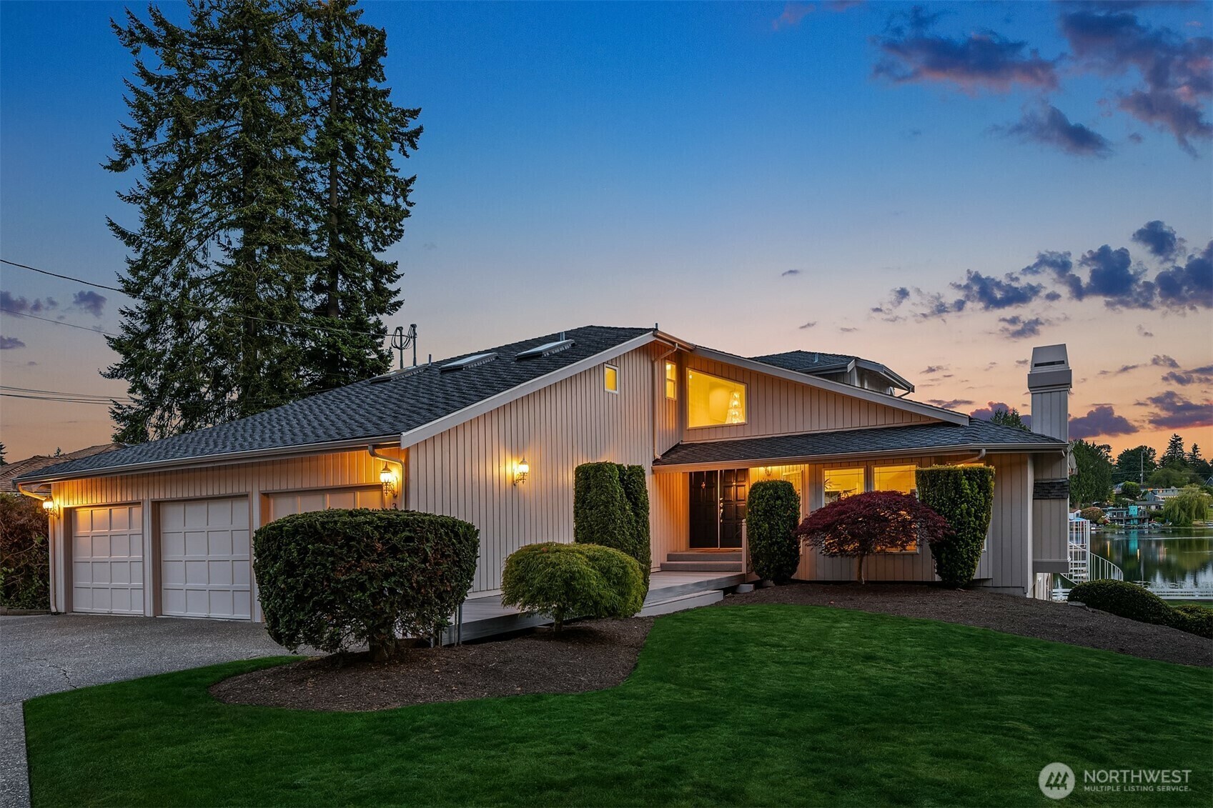 Property Photo: 3604 Serene Way WA 98087
