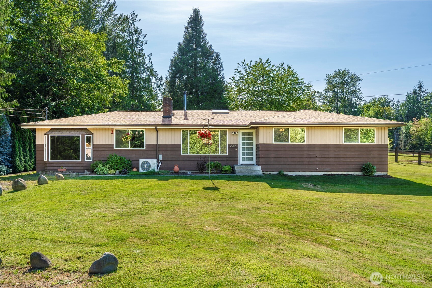 Property Photo: 21051 188th Avenue SE WA 98058
