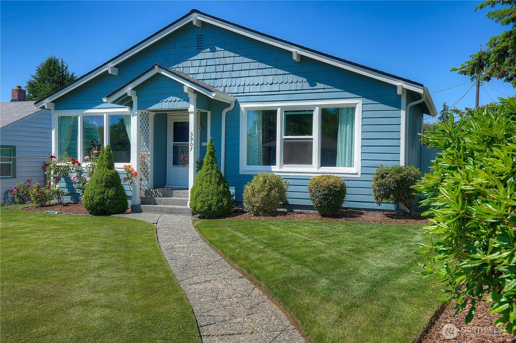 Property Photo: 3907 N 9th Street WA 98406
