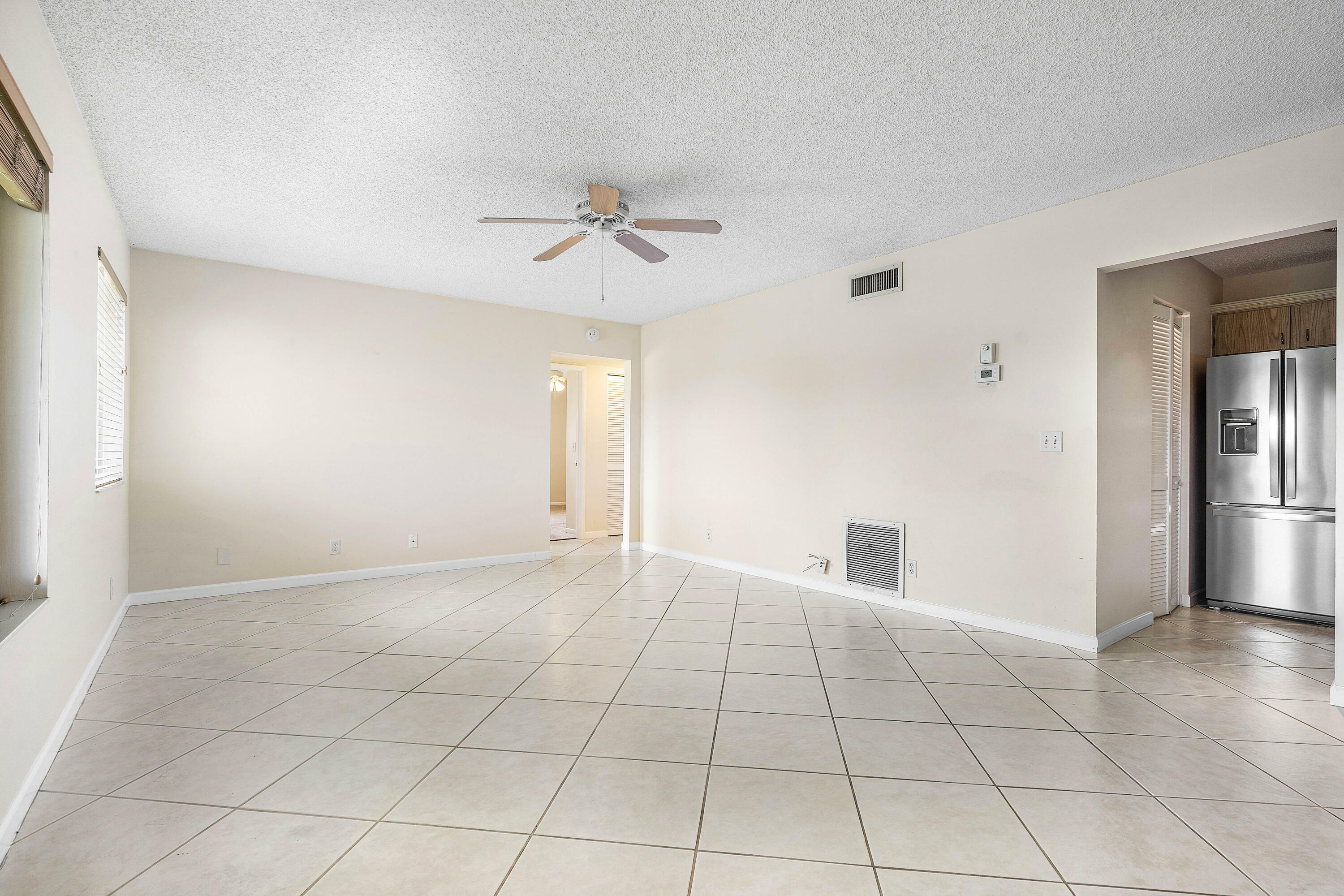 Property Photo: 521 Shady Pine Way C2 FL 33415