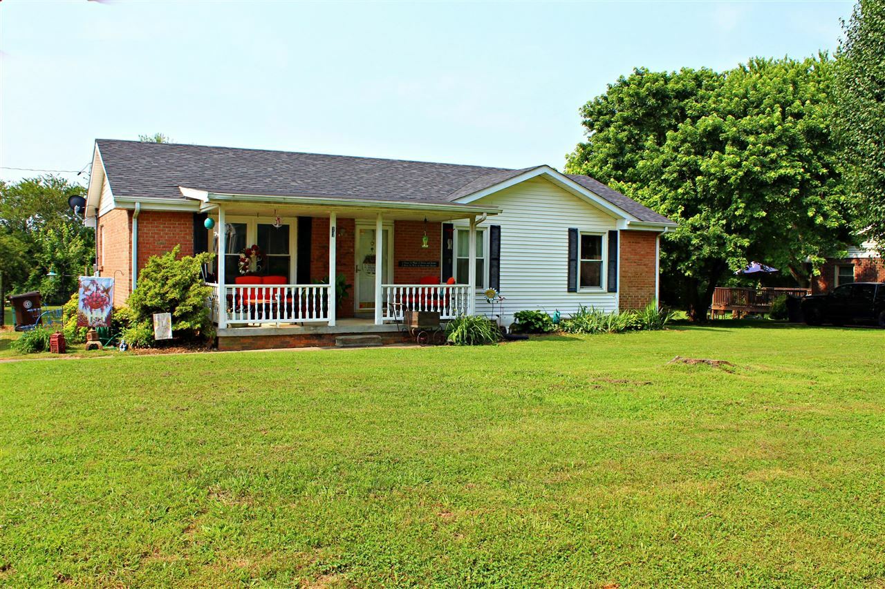 Property Photo: 77 Oliver Street KY 42164