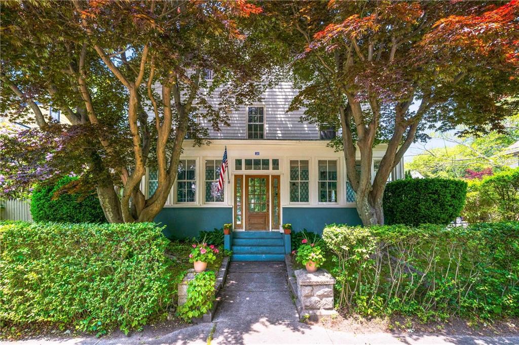 Property Photo:  24 Old Beach Road  RI 02840 