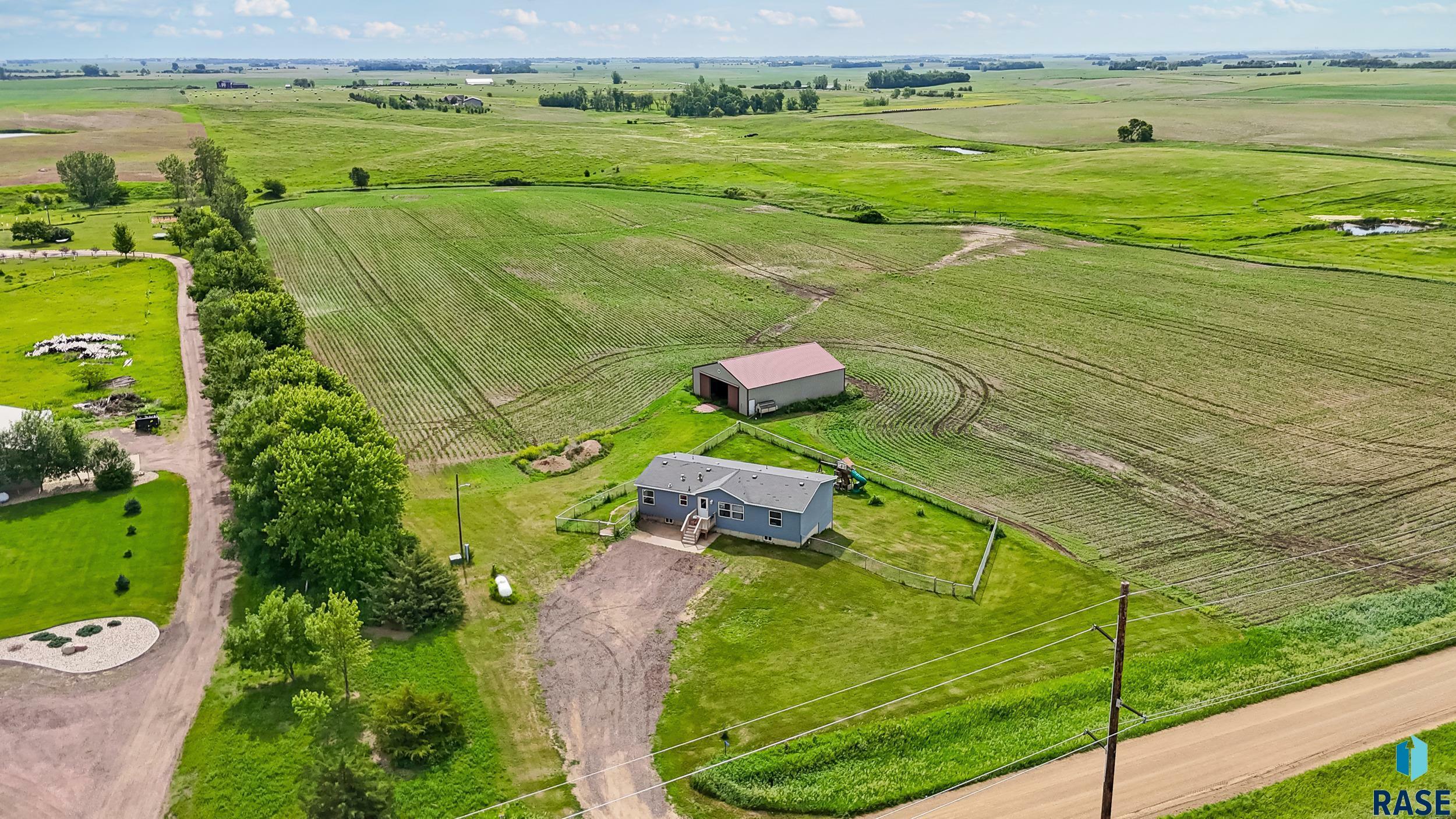 Property Photo: 27052 463rd Ave SD 57015