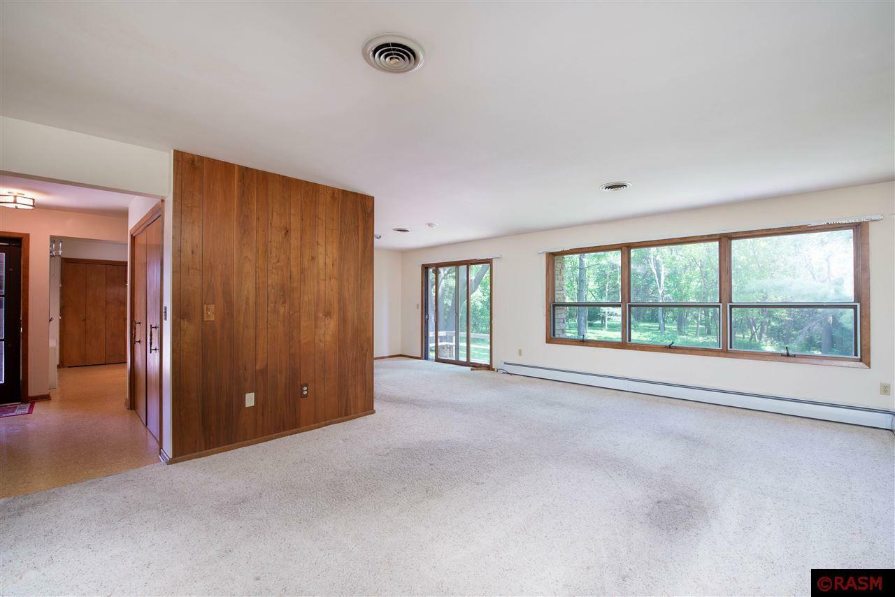 Property Photo: 2022 Roe Crest Drive MN 56003