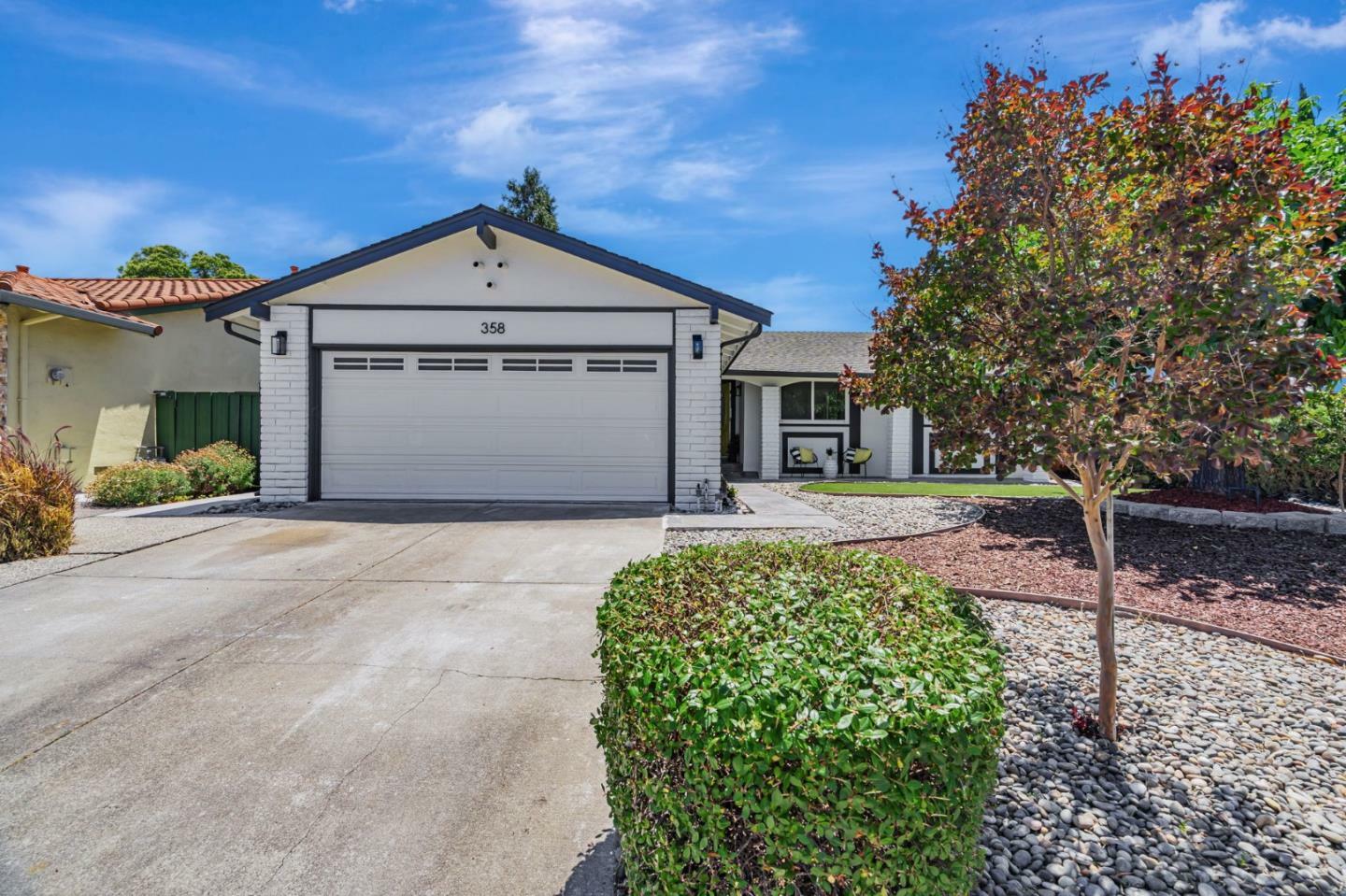 Property Photo:  358 El Portal Way  CA 95123 