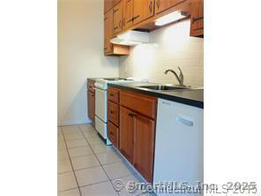 Property Photo:  157 Fountain Street 3C  CT 06515 