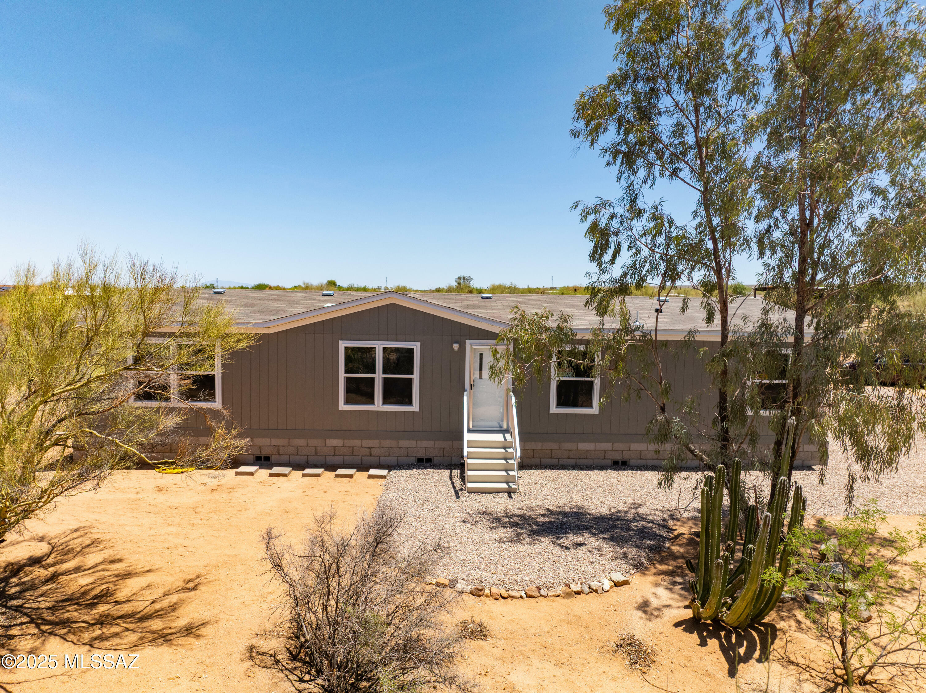 10965 S Kettering Street  Tucson AZ 85736 photo
