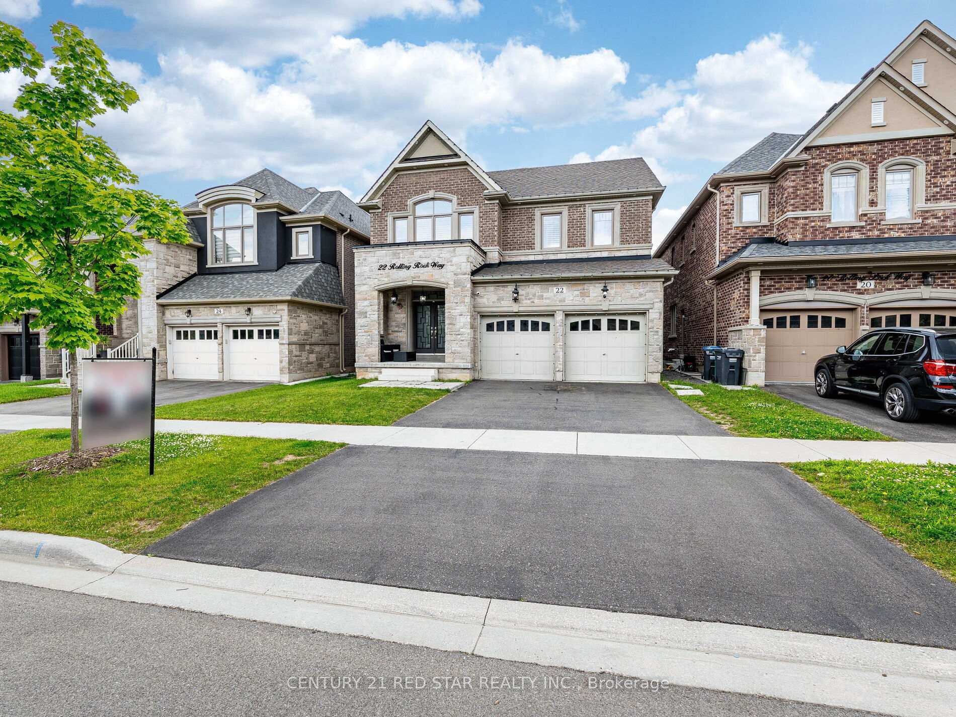 22 Rolling Rock Way  Brampton ON L6Y 6H3 photo