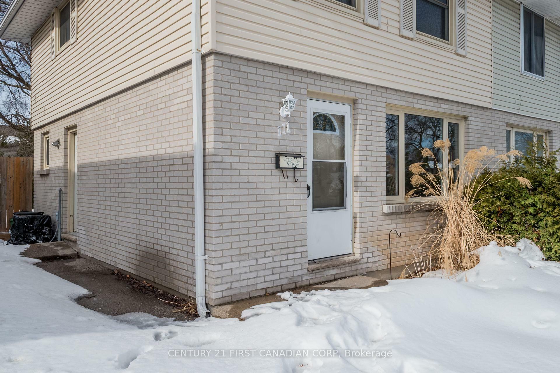 Property Photo: 111 Woodrow Crescent ON N6E 1E7