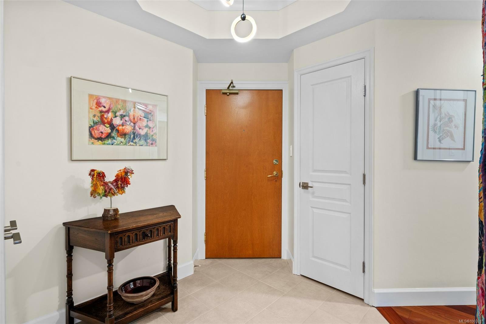 Property Photo: 21 Dallas Rd 410 BC V8V 4Z9