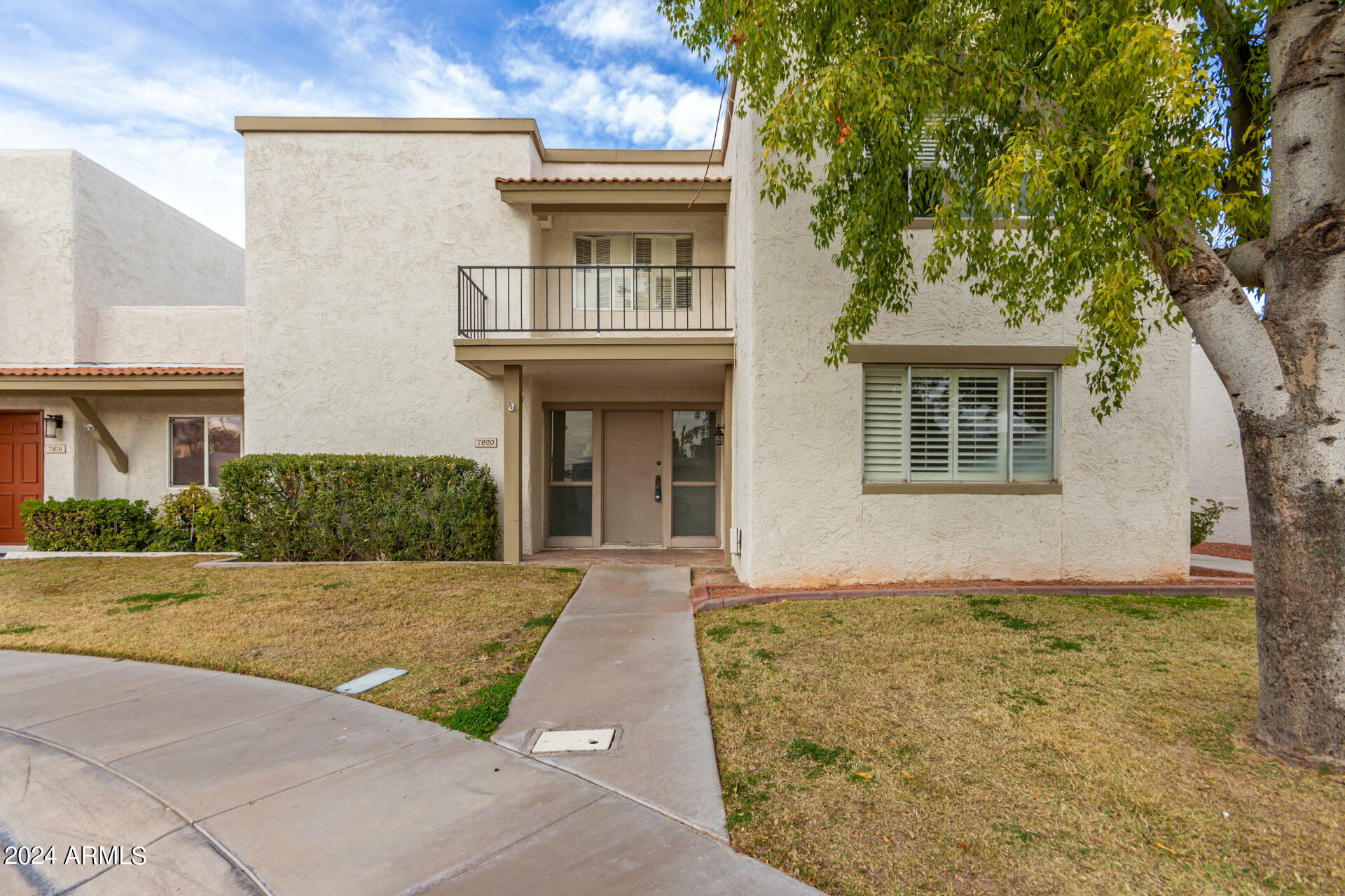 Property Photo: 7820 E Vernon Avenue AZ 85257