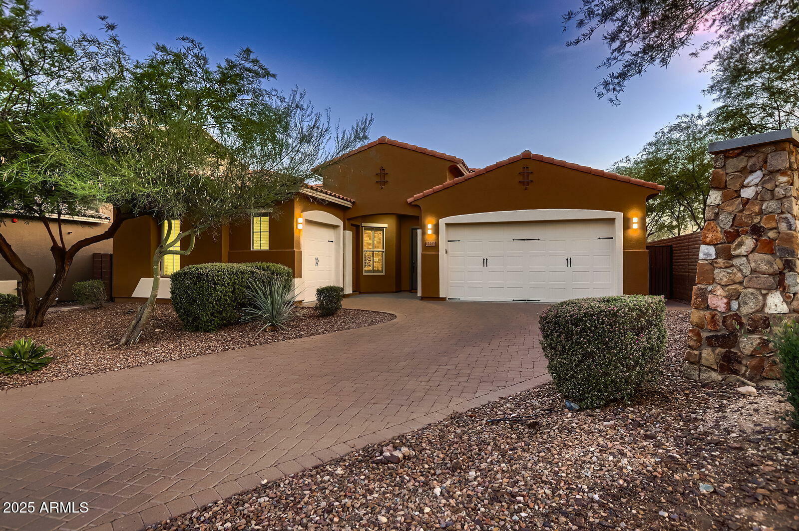 Property Photo: 13145 W Whisper Rock Trail AZ 85383