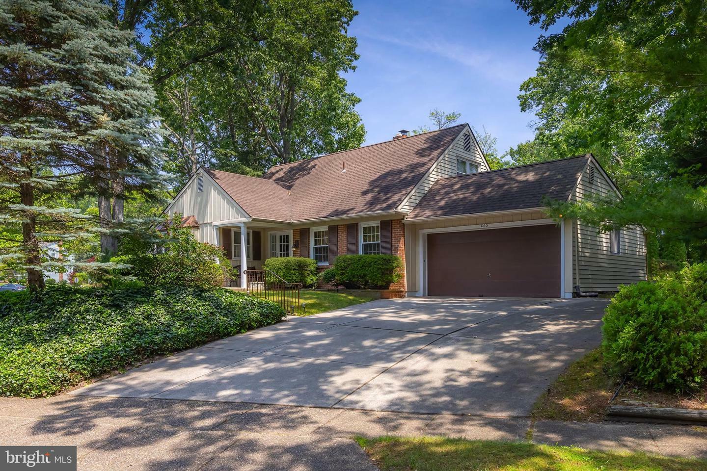 Property Photo: 863 Whitman Drive NJ 08012