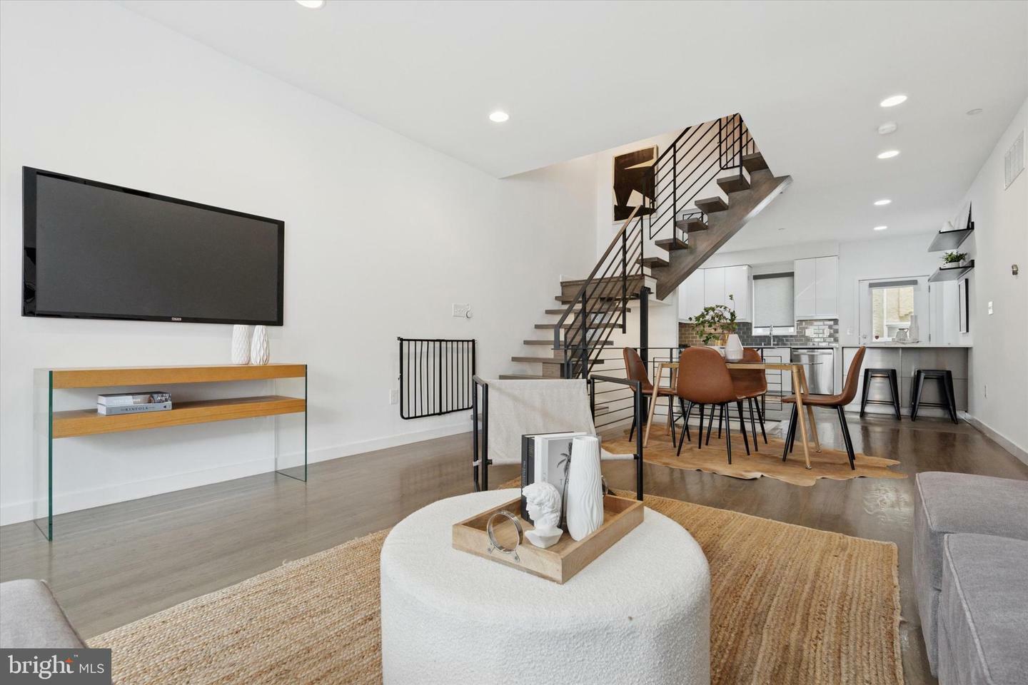 Property Photo:  1002 S Colorado Street  PA 19146 