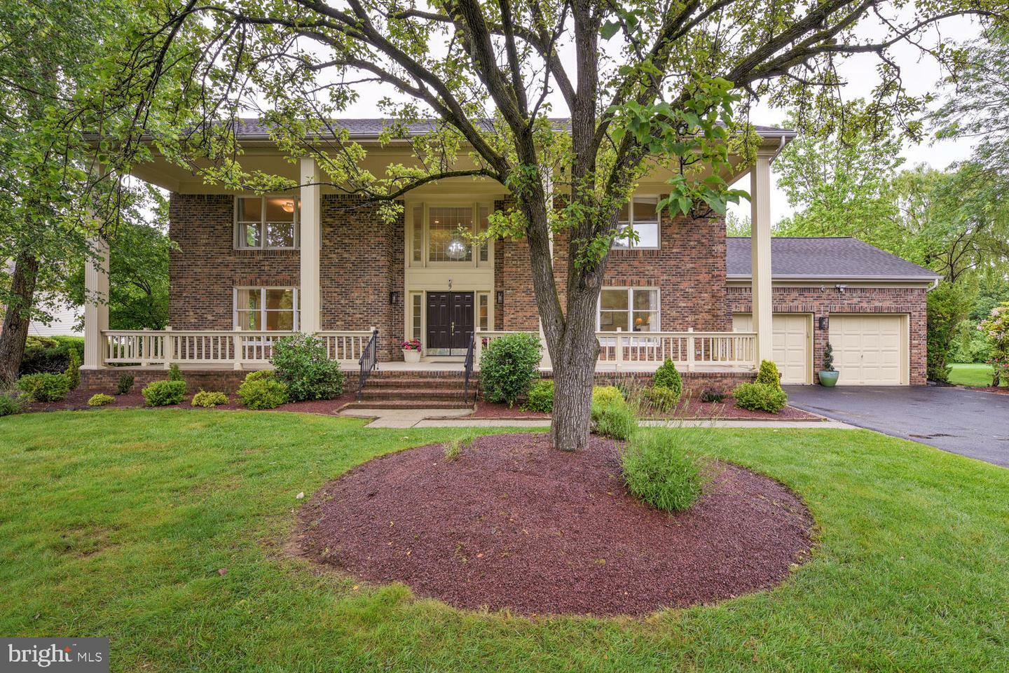 9 Le Parc Drive  Princeton Junction NJ 08550 photo