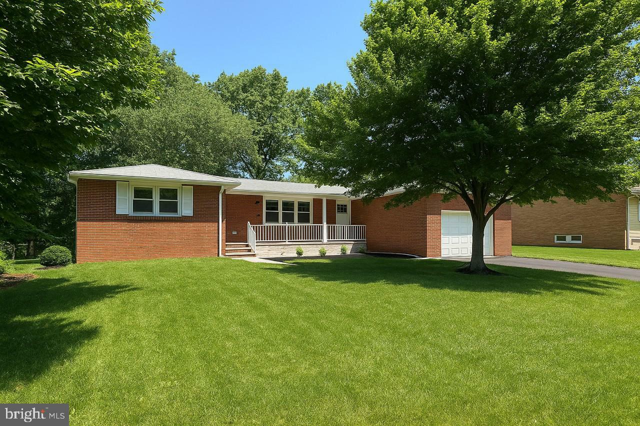 36 Thurston Avenue  Ewing NJ 08618 photo