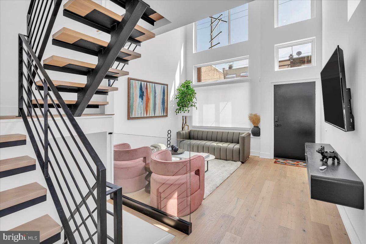 Property Photo: 2618 E Hagert Street PA 19125