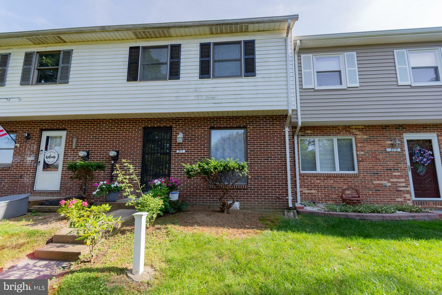 Property Photo: 311 Ash Hollow Drive VA 22602