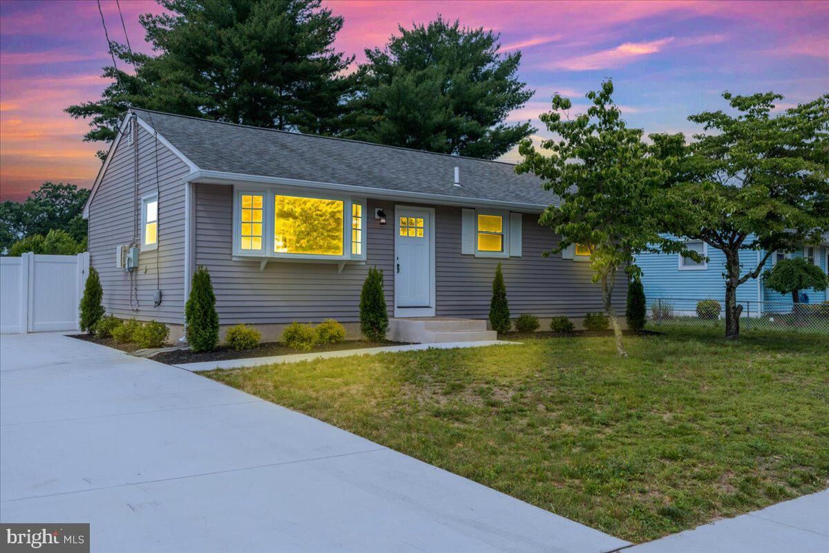 Property Photo:  147 Country Club Road  NJ 08021 