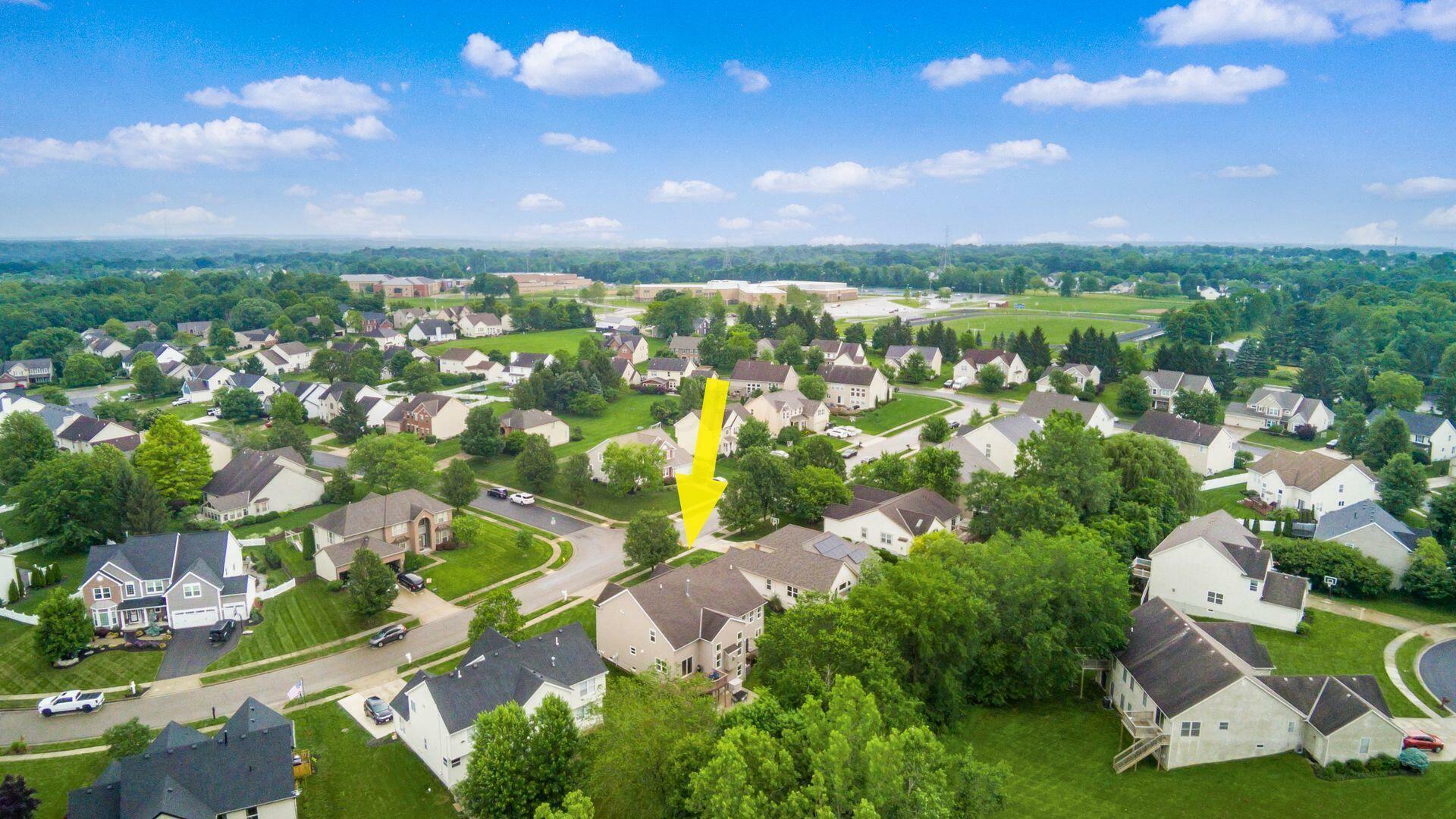 Property Photo: 2467 Roe Drive OH 43035