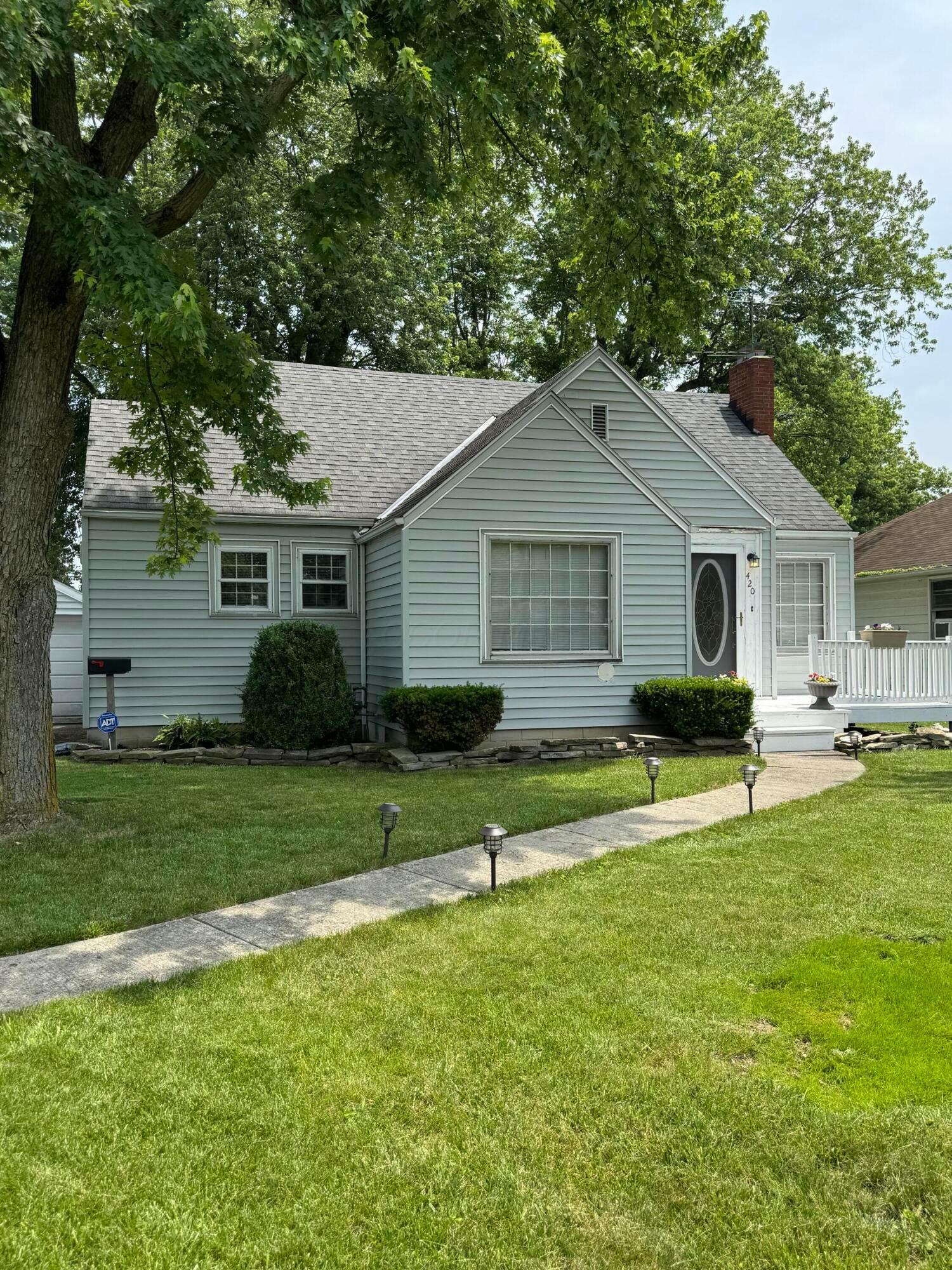 Property Photo:  420 Forest Lawn Boulevard  OH 43302 