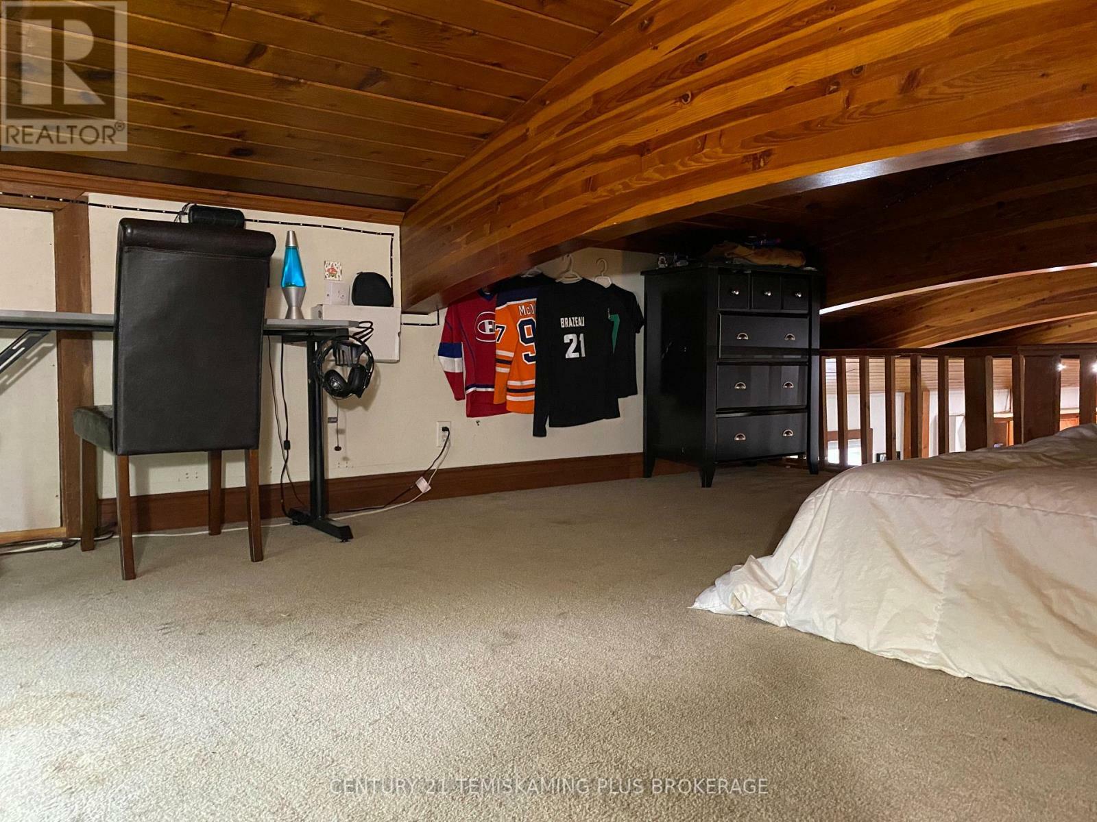 Property Photo: 72 Empire Street ON P0J 1N0