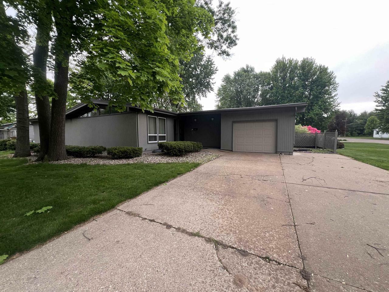 Property Photo: 1011 19th Avenue South WI 54495