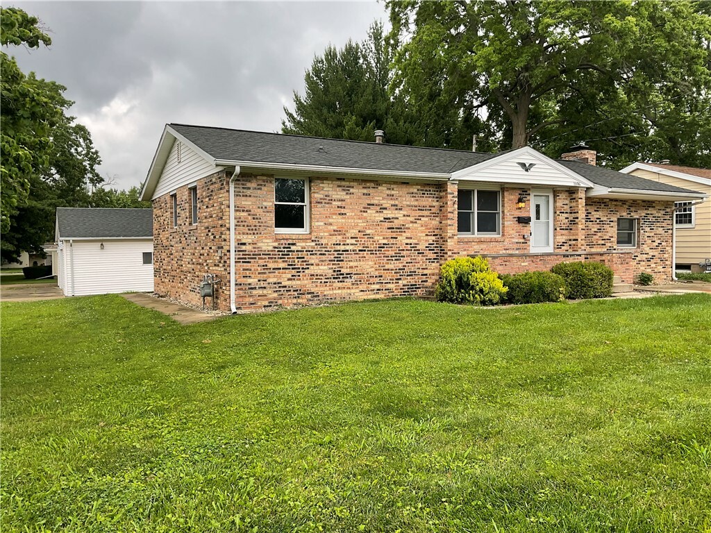 1696 W Evandale Drive  Decatur IL 62526 photo