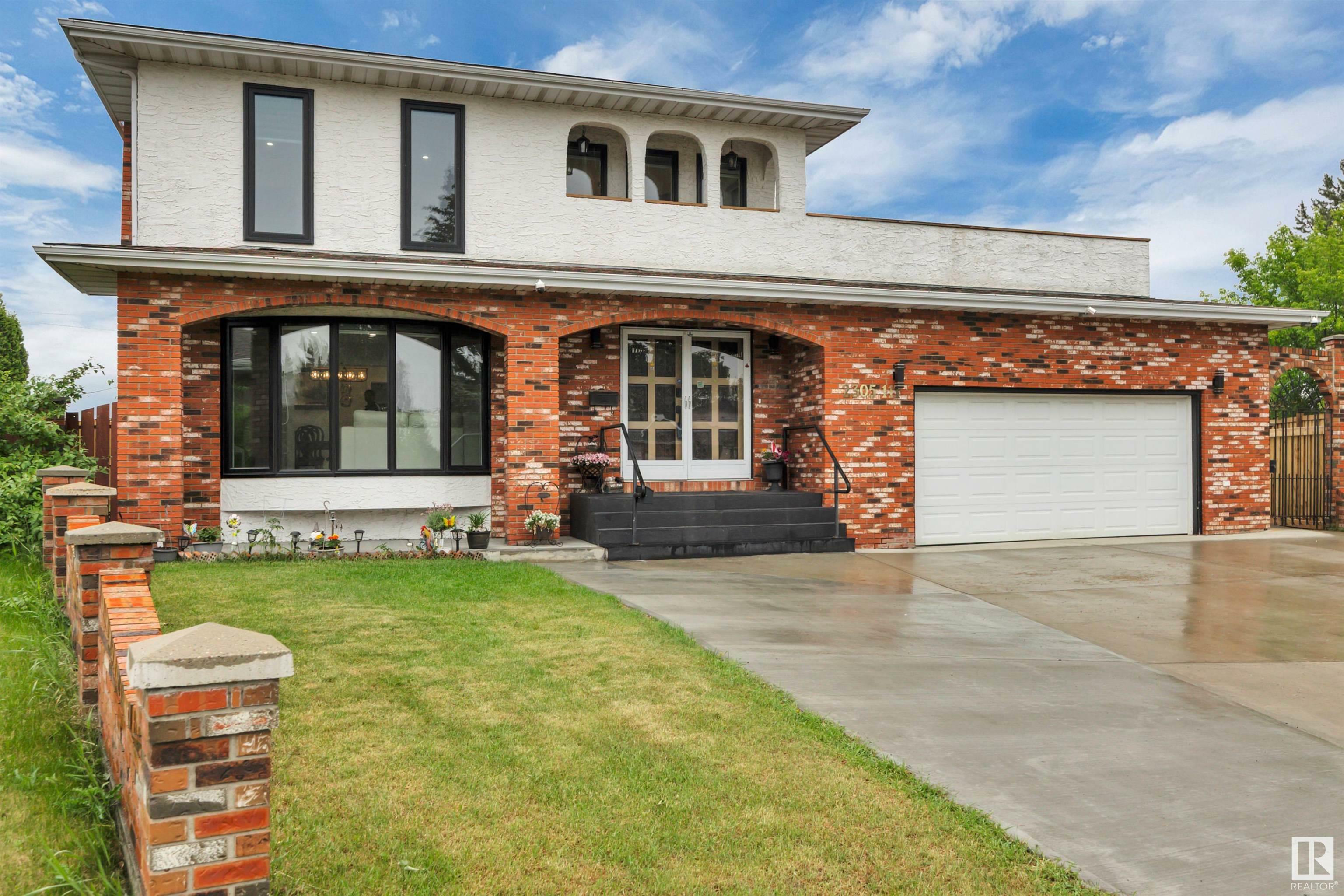 Property Photo: 2305 111A Street NW AB T6J 4P1
