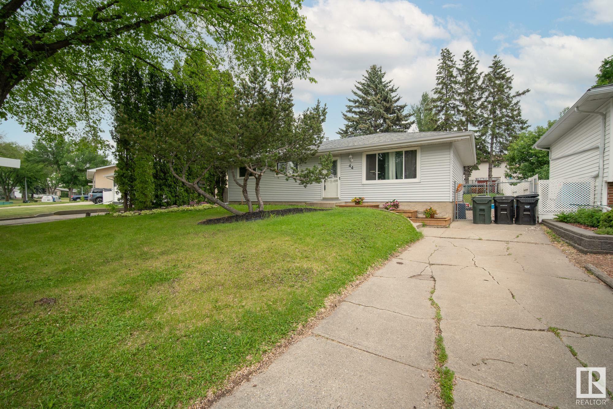 Photo de la propriété: 44 Marion Drive AB T8A 0M1
