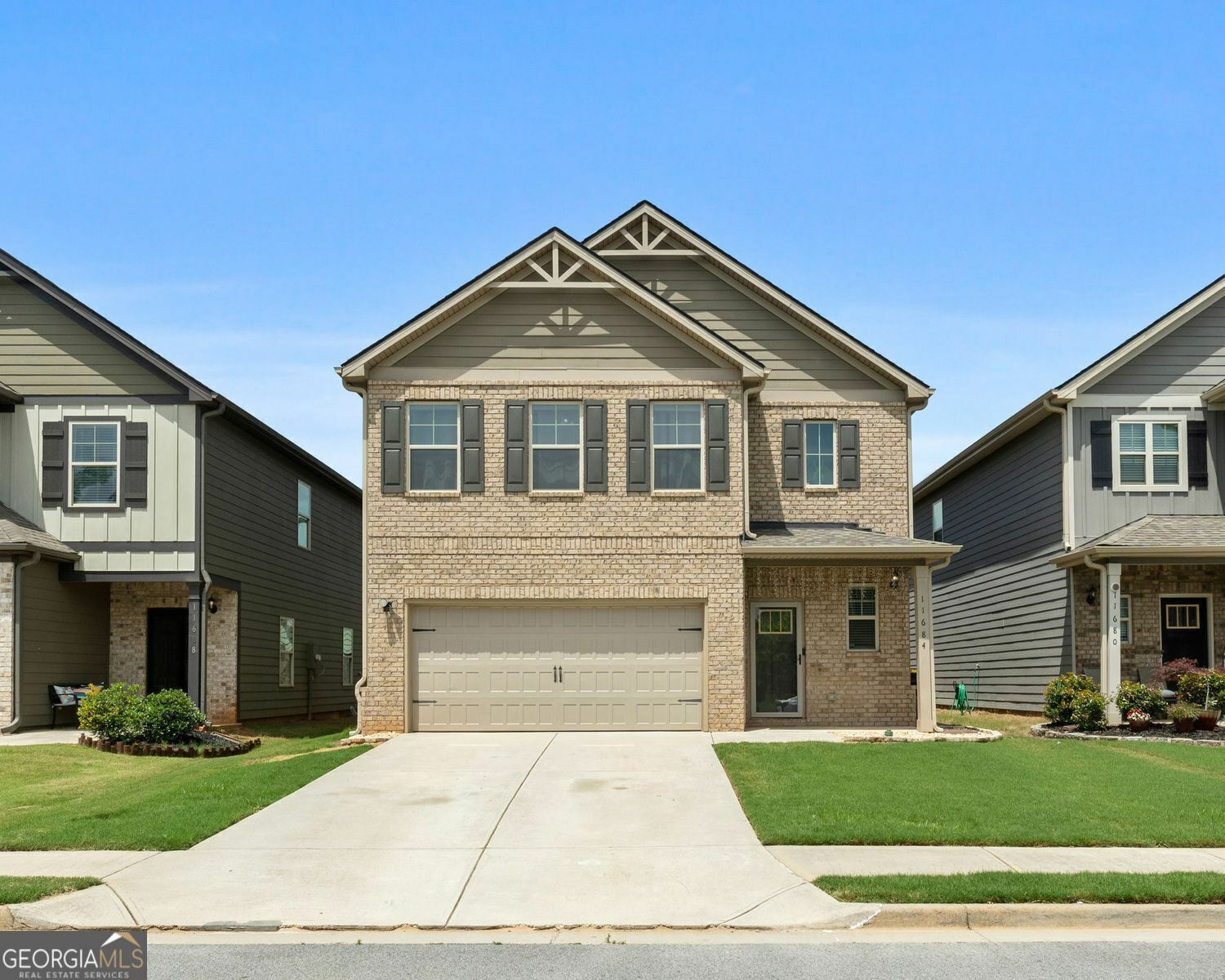 Property Photo: 11684 Stovall Place GA 30228