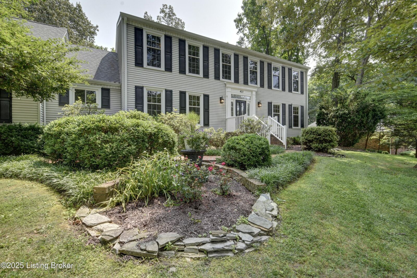 Property Photo:  421 Red Bud Dr  KY 42701 