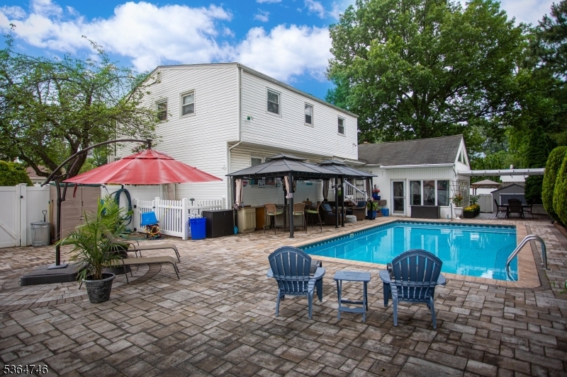 Property Photo: 1 Stradford Rd NJ 08859