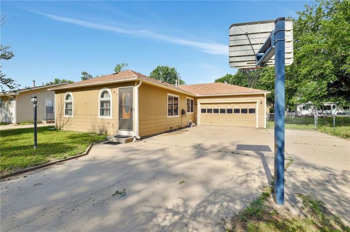 Property Photo:  141 N Tracy Street  KS 67212