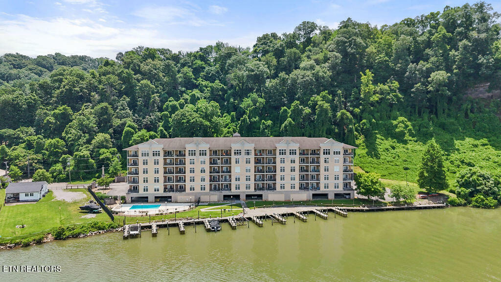 Property Photo: 3001 River Towne Way 105 TN 37902