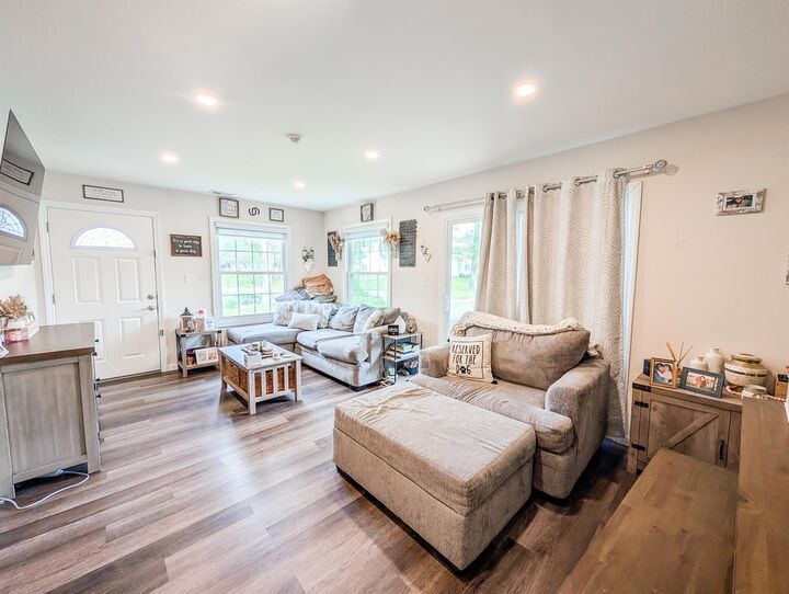 Property Photo: 15 Fairview Circle NY 11953