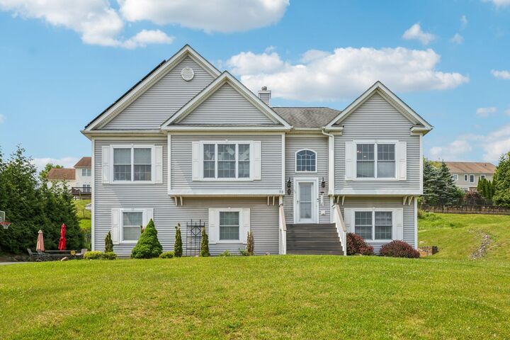 72 Fredrick Drive  Monroe NY 10950 photo