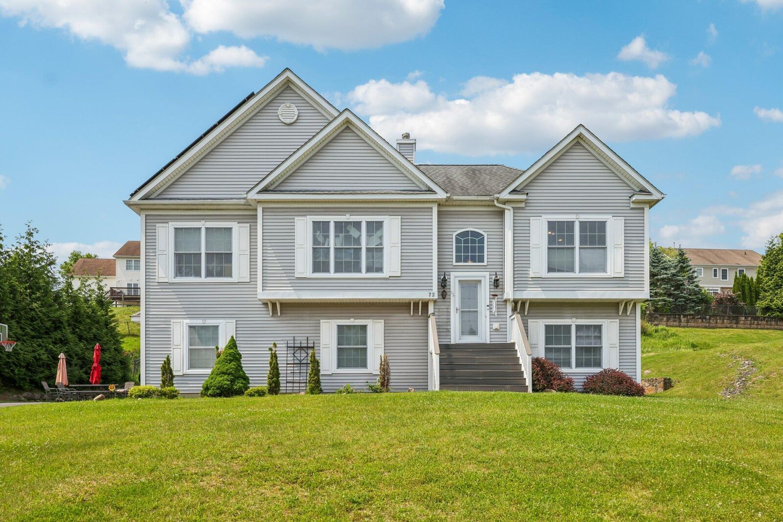 Property Photo:  72 Fredrick Drive  NY 10950 