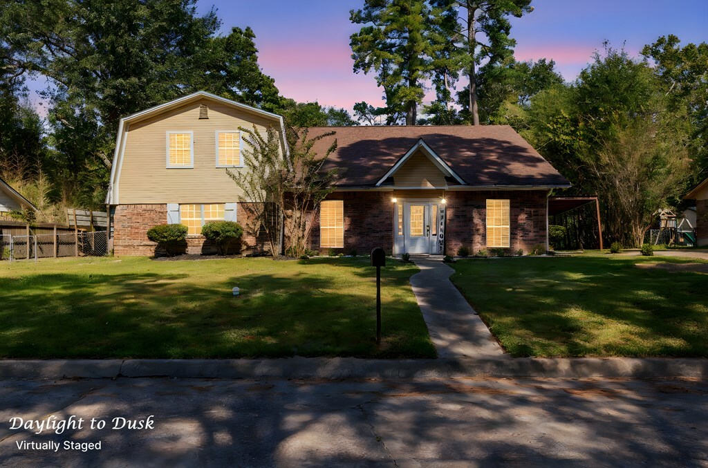 Property Photo: 309 Hunters Creek Drive TX 75901