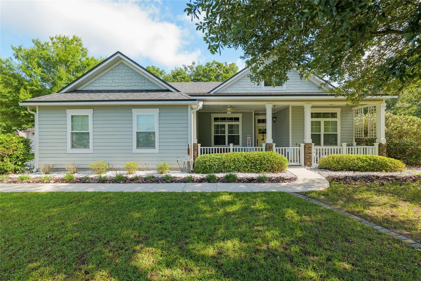 Property Photo: 17755 NW 251st Drive FL 32643