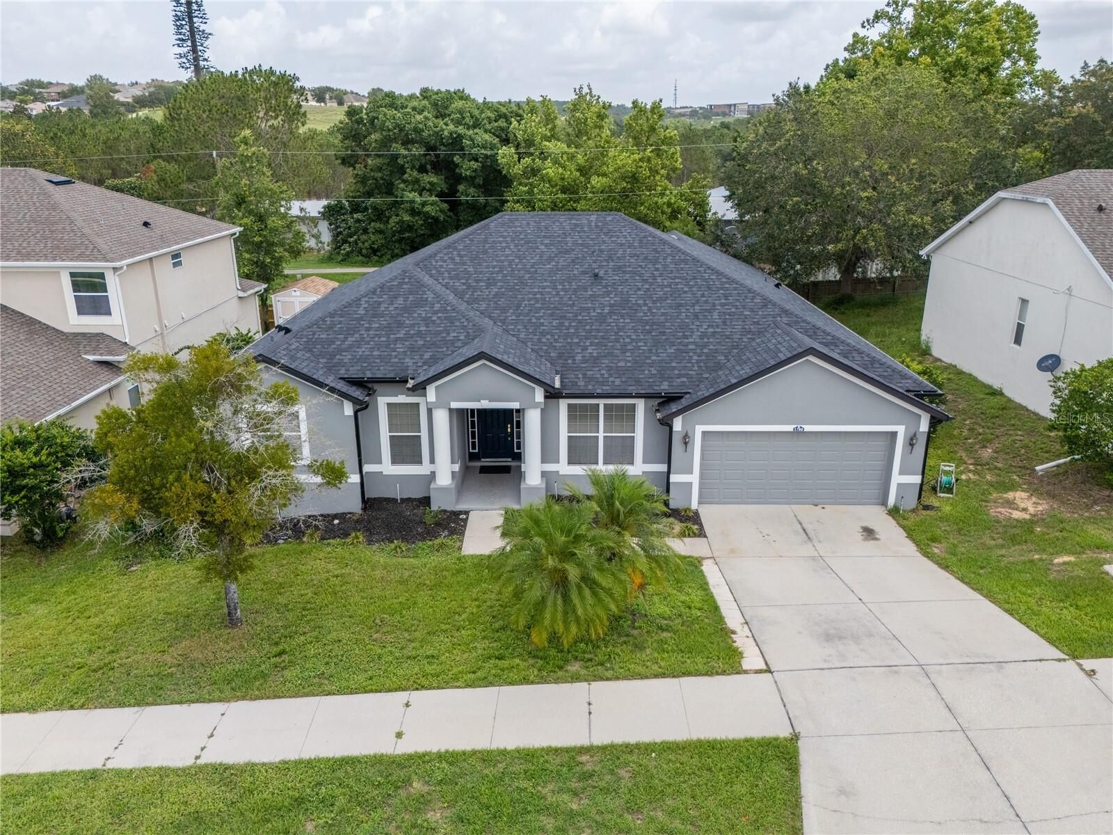 Property Photo:  1780 Nature Cove Lane  FL 34711 