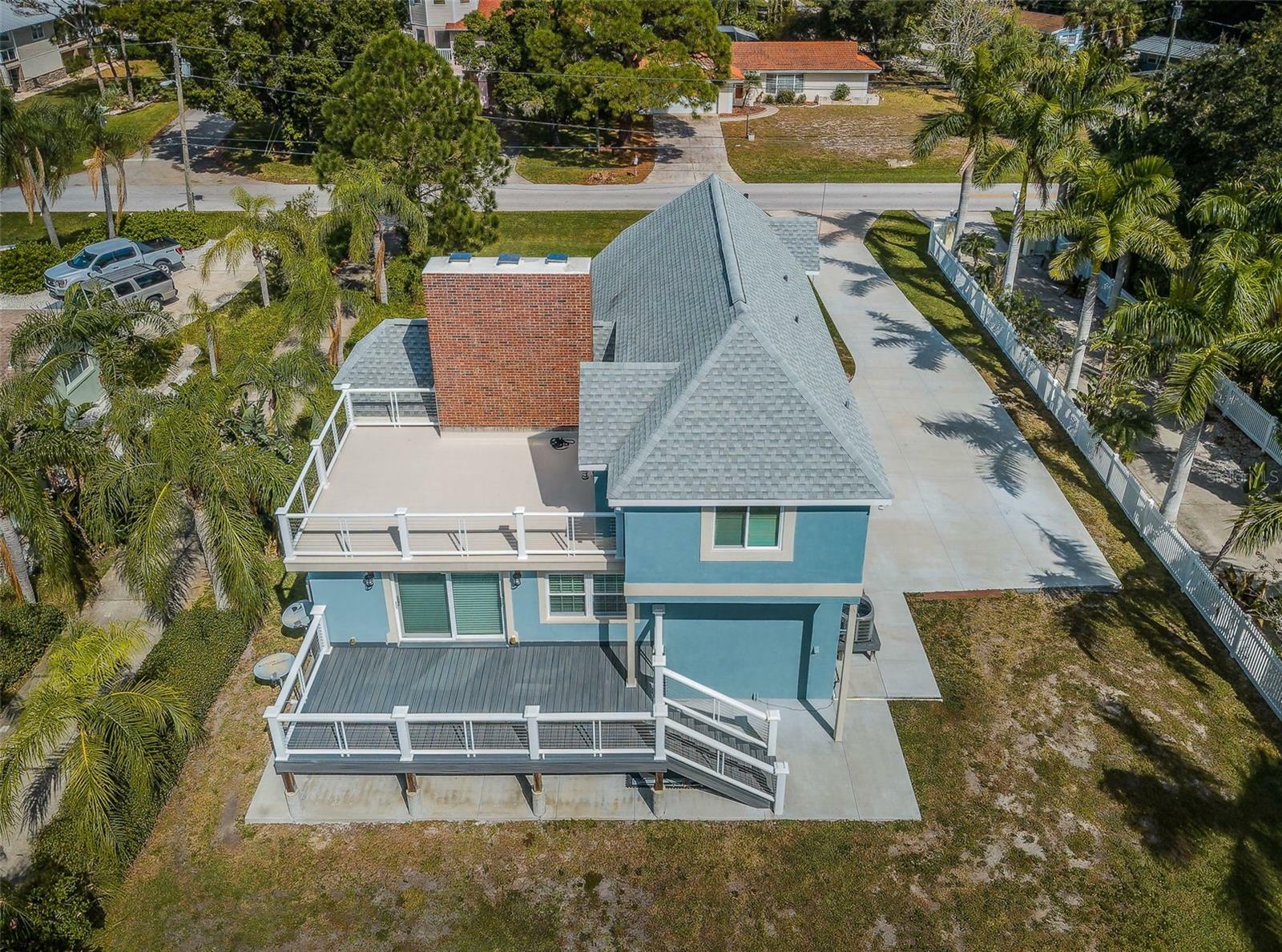 Property Photo:  160 Shore Drive  FL 34683 