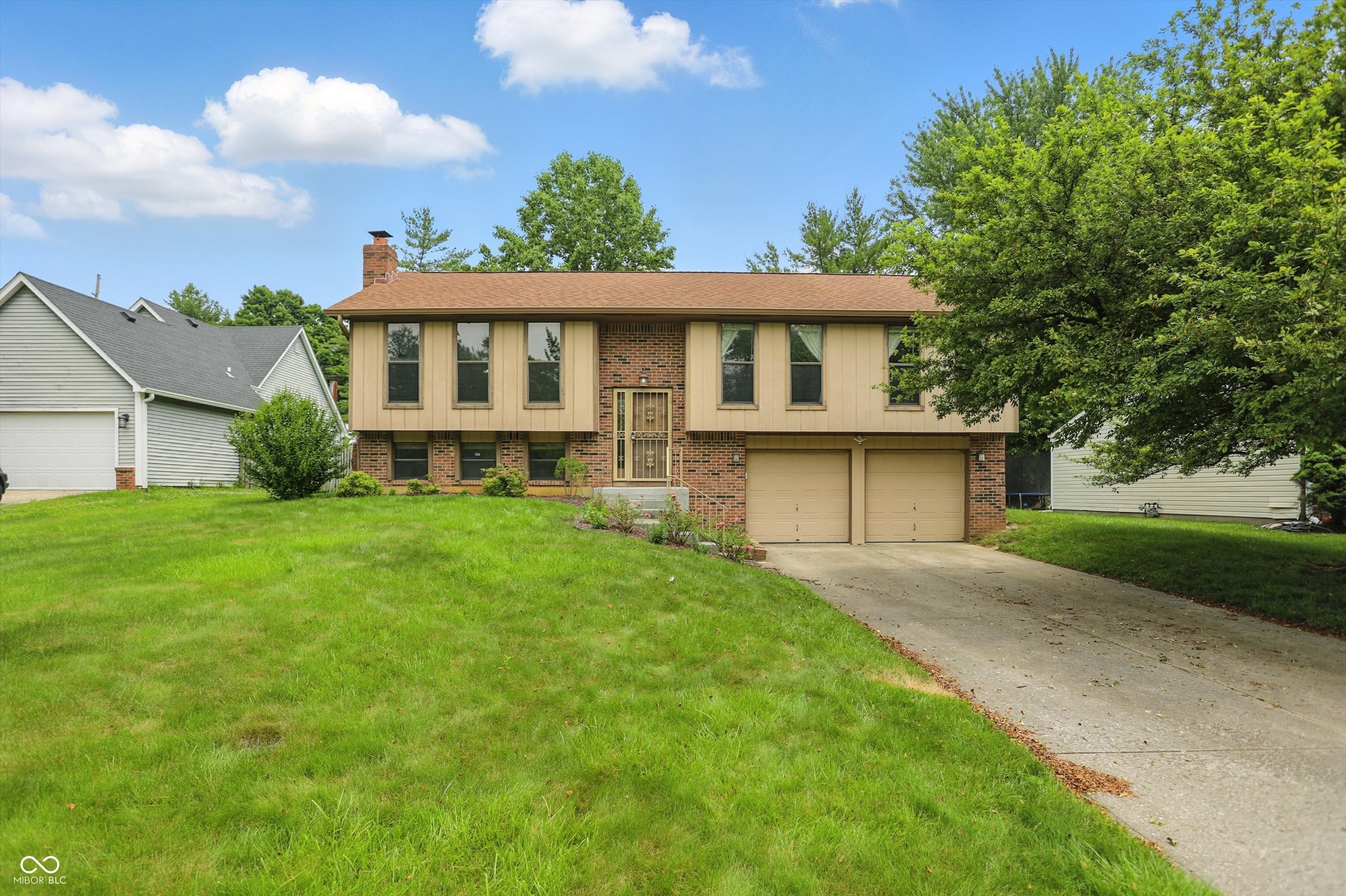 Property Photo: 5847 Democracy Drive IN 46254