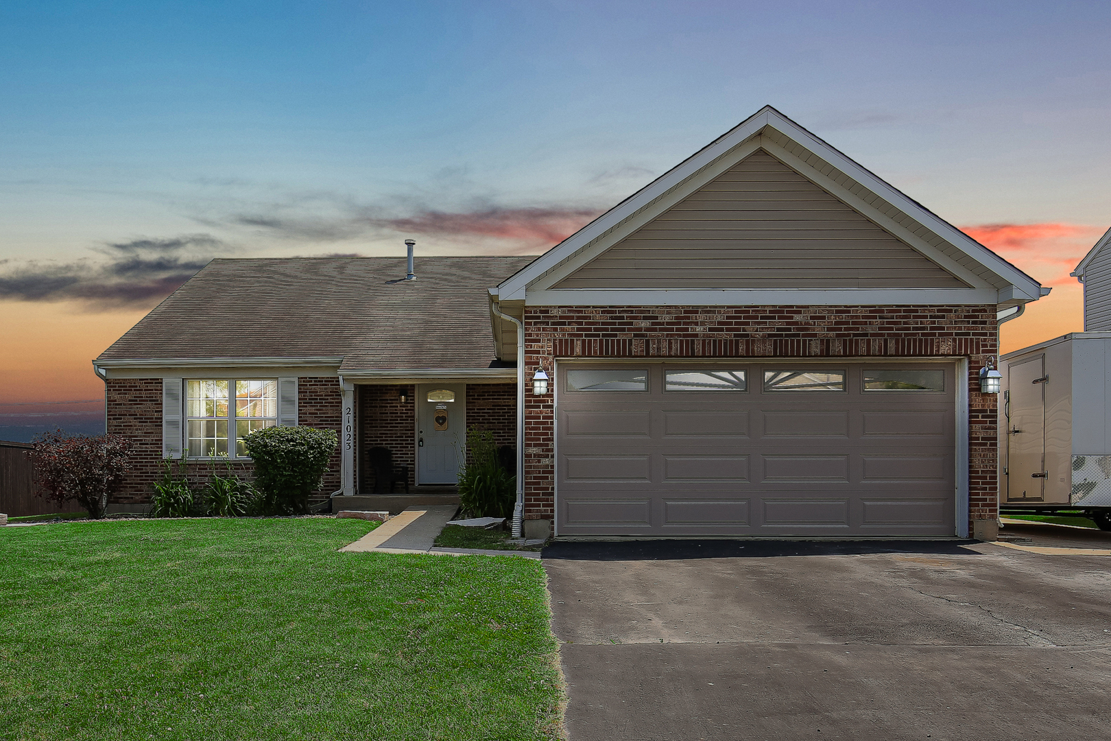Property Photo: 21023 Siegel Drive IL 60403
