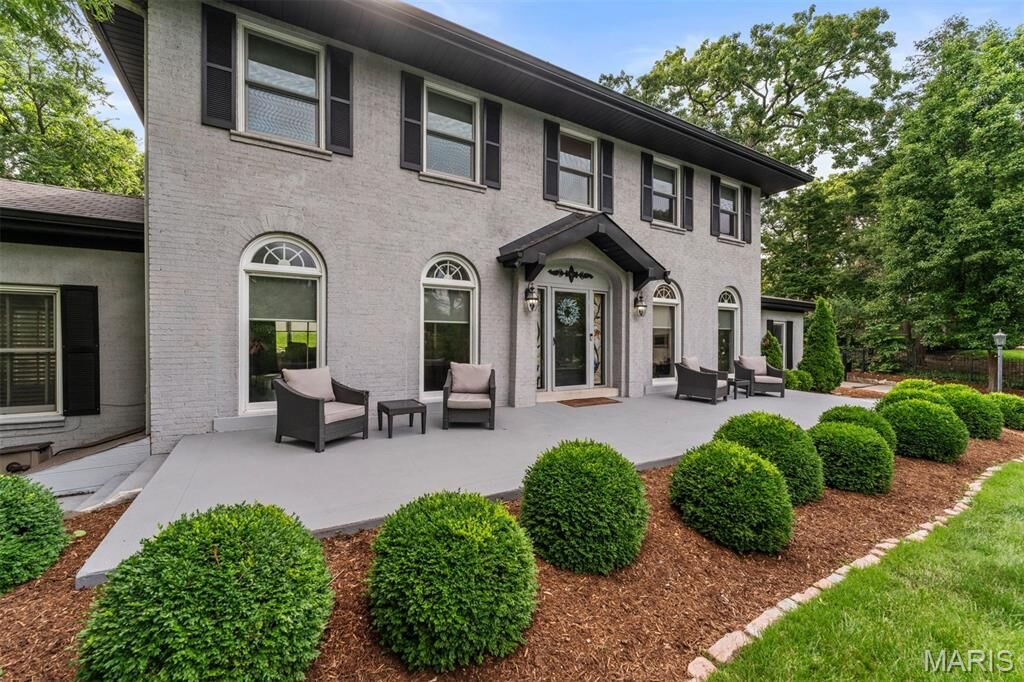 Property Photo:  1259 Hampton Park Drive  MO 63117 